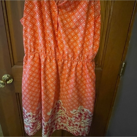 41 Hawthorn Dresses & Skirts - 3/$30 Coral dress with flower print 41 hawthorn